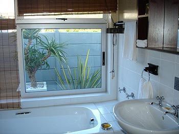 Aloe Guest House Hermanus Exterior photo